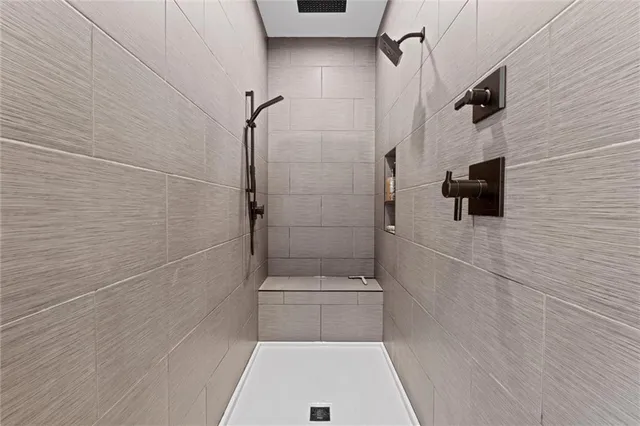 $1,150,000 | 6417 Southwest County Road 10508, Rich Hill, MO 64779