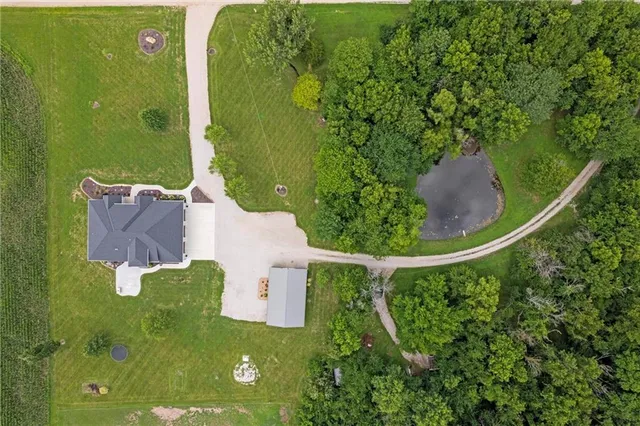 $1,150,000 | 6417 Southwest County Road 10508, Rich Hill, MO 64779