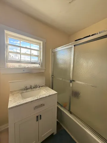 $649,000 | 64 Main Street, Vinalhaven, ME 04863