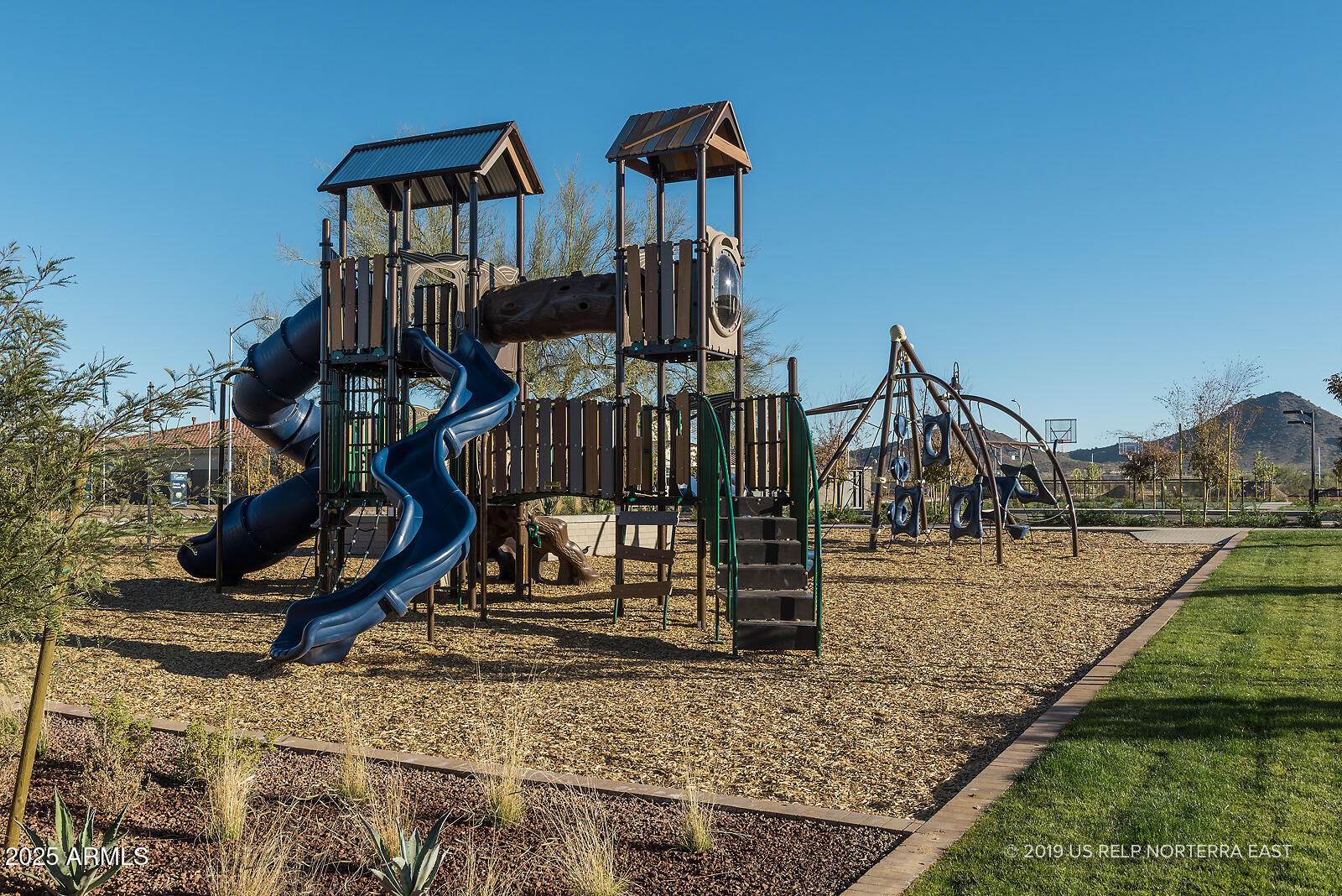 2014 West Rowel Road Phoenix, AZ 85085 - Photo 10 of 12 19-001-28 Playground