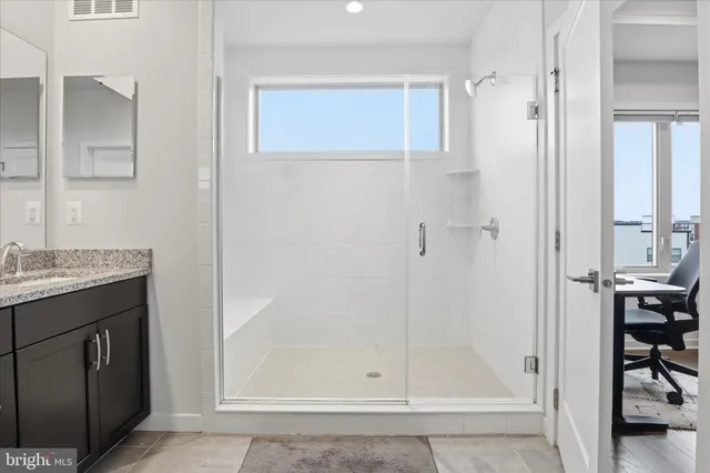 $3,250 | 23571 Waterford Downs Terrace, Ashburn, VA 20148