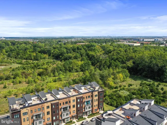 $3,250 | 23571 Waterford Downs Terrace, Ashburn, VA 20148