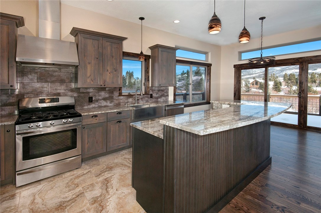606 Willowbrook Road Silverthorne, CO 80498 - Photo 1 of 32 Gallery Image 1