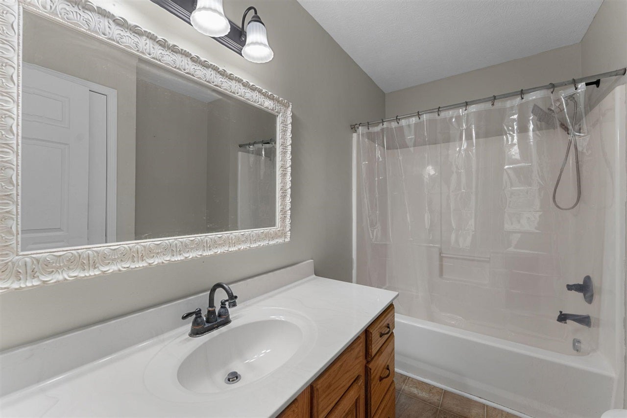 2119 Pope Road Scottsville, KY 42164 - Photo 20 of 58 Gallery Image 20