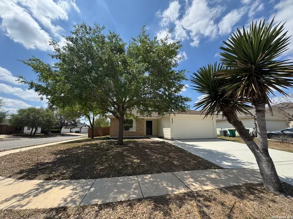 $1,795 | 9822 Autumn Place, Converse, TX 78109
