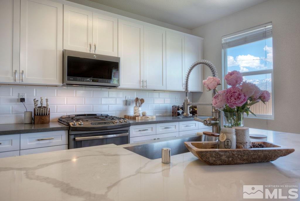 11485 Verazae Drive Reno, NV 89521 - Photo 4 of 16 Photo 4