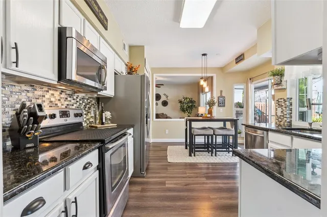 $525,000 | 908 Garden Glen Loop, Lake Mary, FL 32746