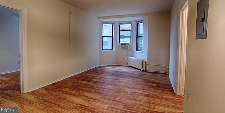 3900 Chestnut Street, Unit 0B1035 Philadelphia, PA 19104 - Photo 3 of 13