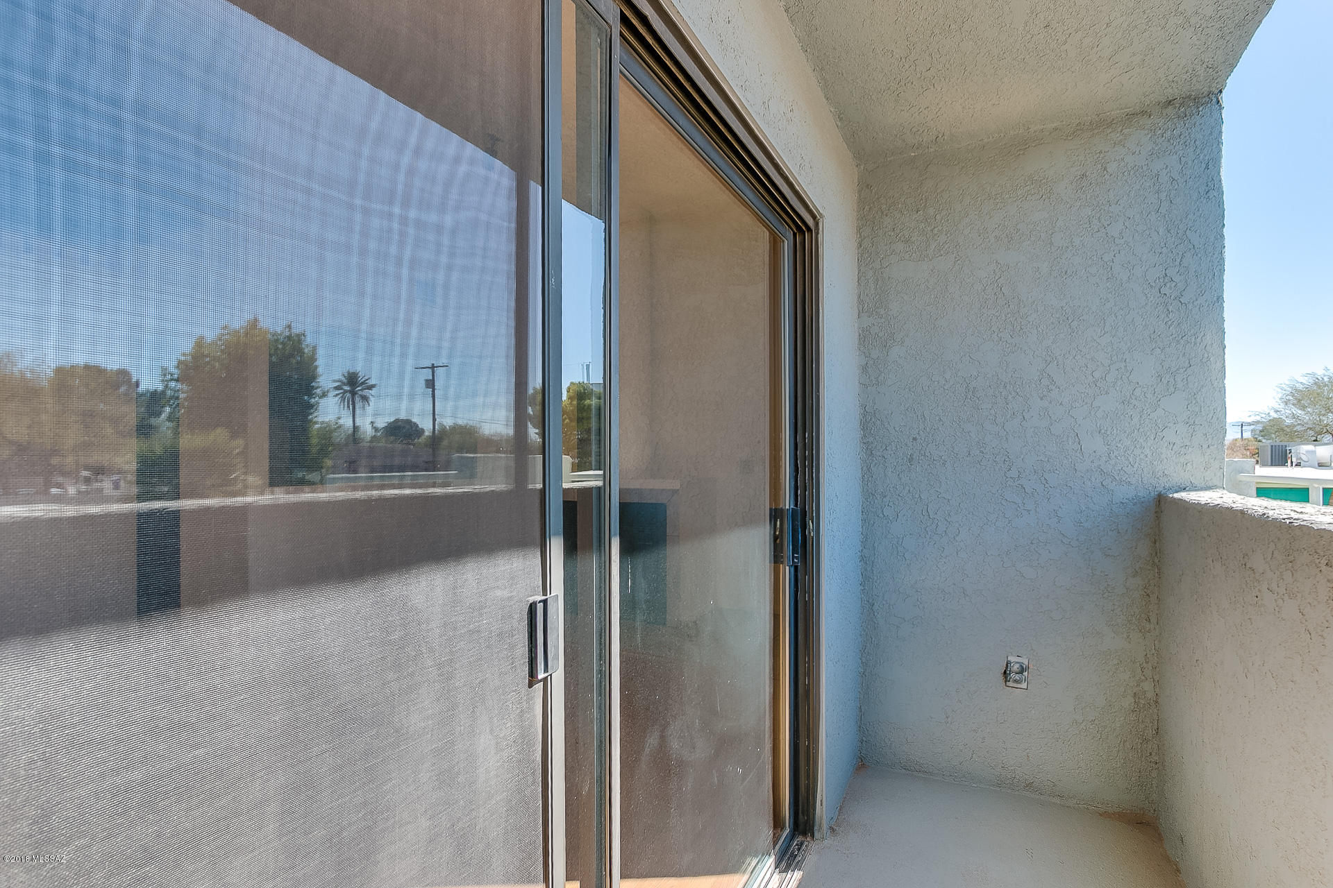 2744 North Country Club Road, Unit 203 Tucson, AZ 85716 - Photo 10 of 31