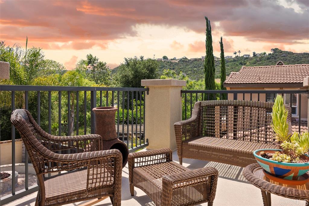 2458 Mica Road Carlsbad, CA 92009 - Photo 11 of 23 Gallery Image 11