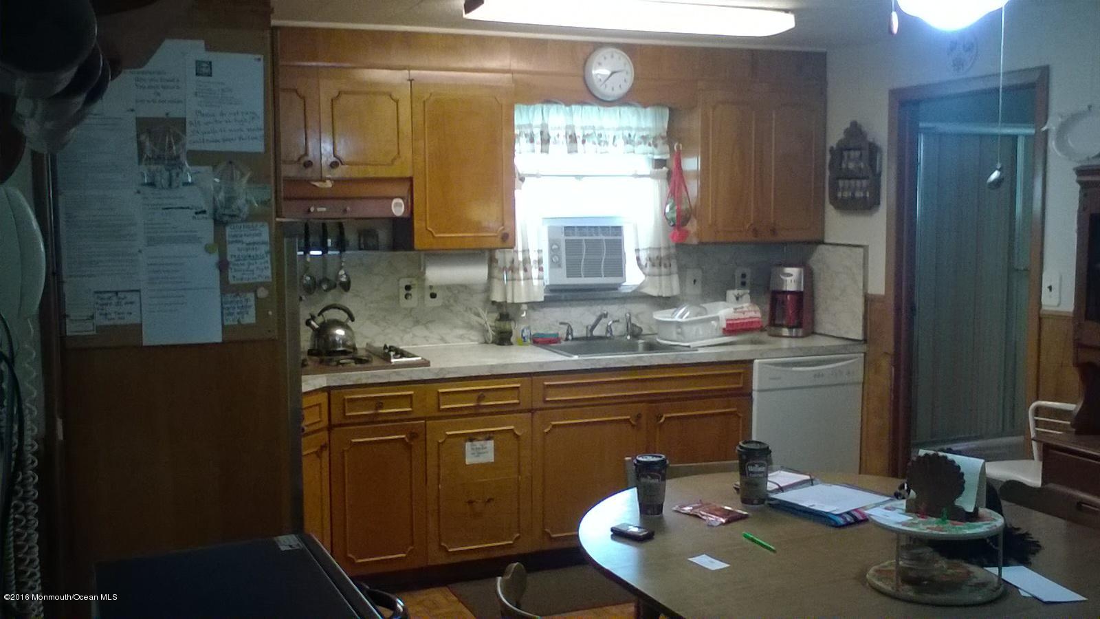 13 West Rutherford Lane Lavallette, NJ 08735 - Photo 28 of 33 NiceKitchenshot