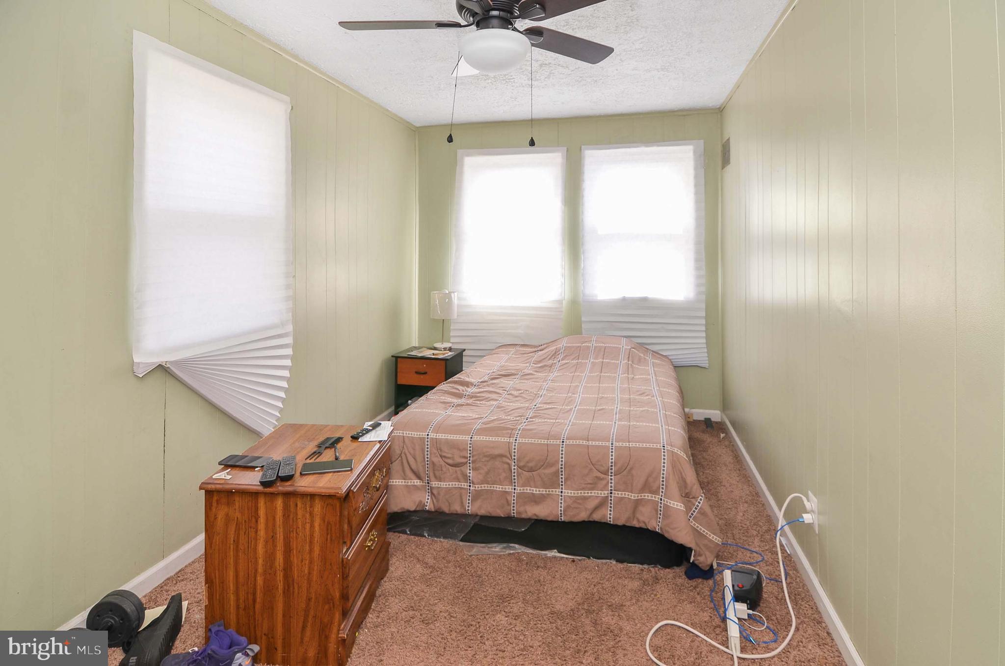 304 Grove Park Road Brooklyn, MD 21225 - Photo 7 of 16