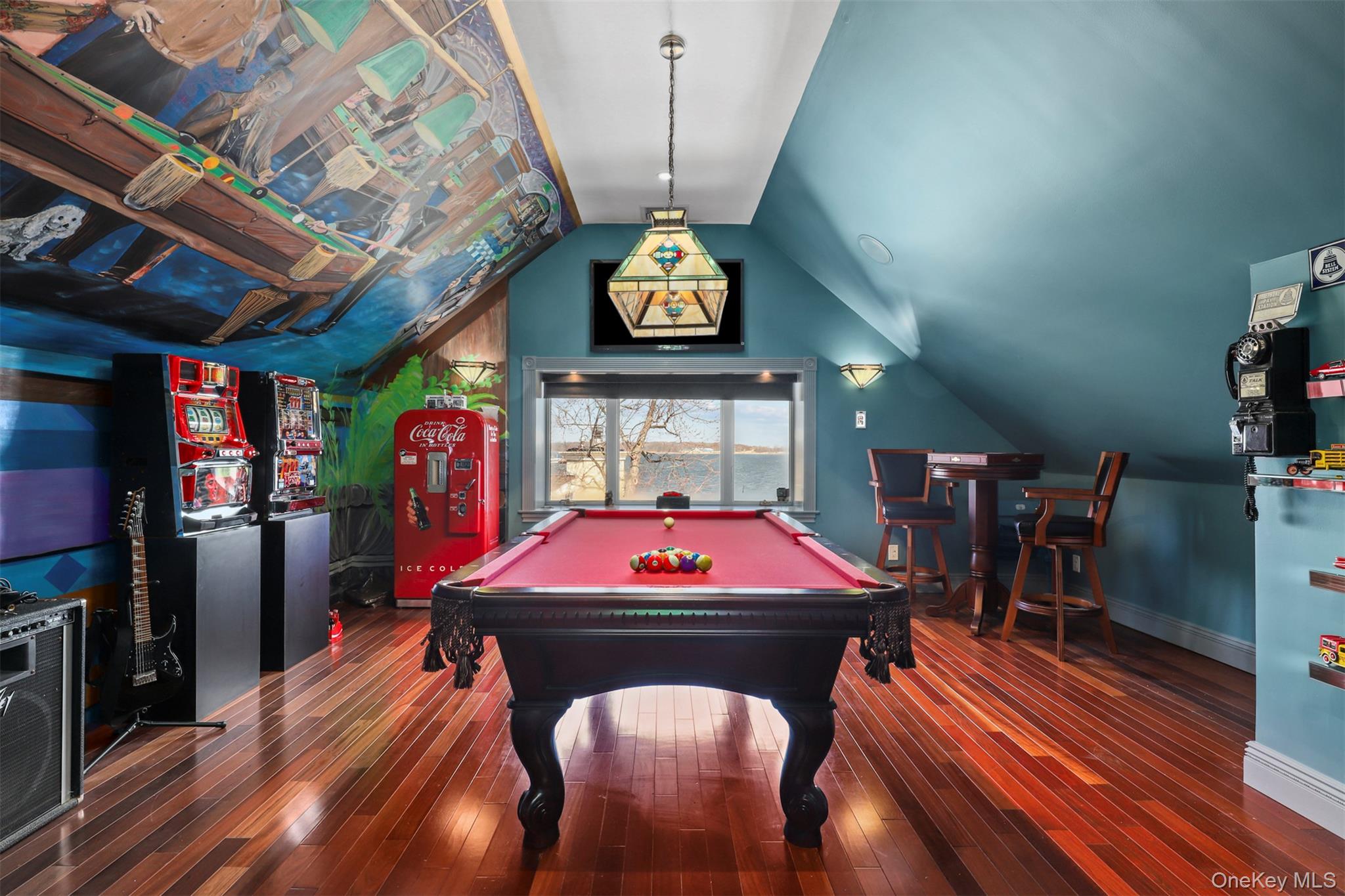 3407 Country Club Road Bronx, NY 10465 - Photo 30 of 34 Playroom featuring hardwood / wood-style flooring, billiards, baseboards, and lofted ceiling
