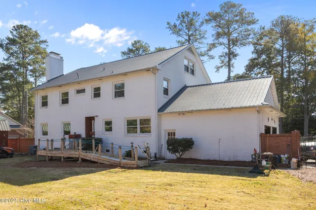 $358,000 | 1907 Essex Street, Kinston, NC 28504