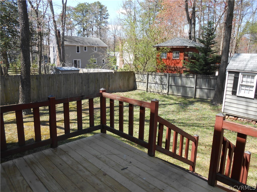 8992 Becton Road Glen Allen, VA 23060 - Photo 18 of 22 Gallery Image 18