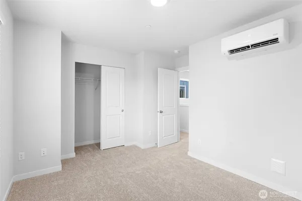 $3,200 | 9916 18th Avenue West, Unit G, Everett, WA 98204