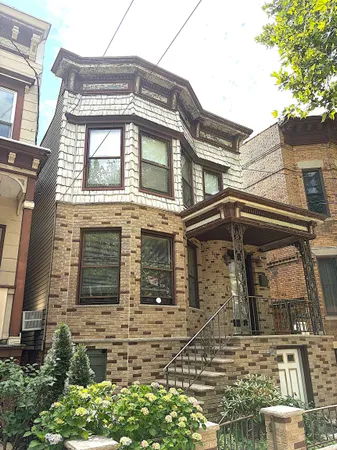 $2,400 | 314 Webster Avenue, Unit 2, Jersey City, NJ 07307