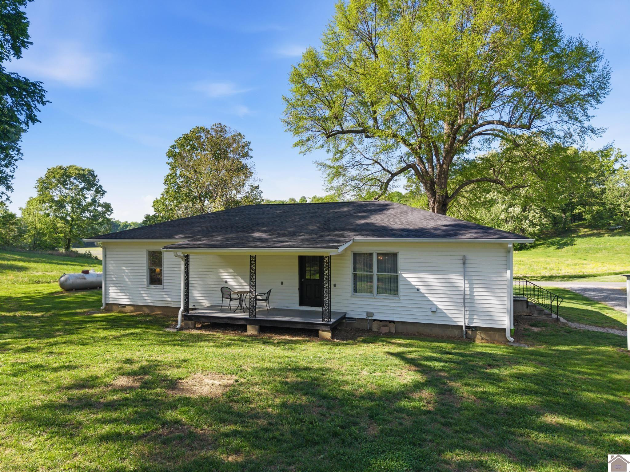 1005 Vaughn Road Tiline, KY 42083 - Photo 31 of 38 Photo 31