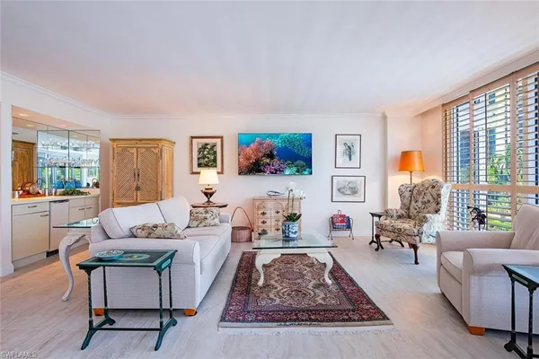 $1,150,000 | 4401 Gulf Shore Boulevard North, Unit D306, Naples, FL 34103
