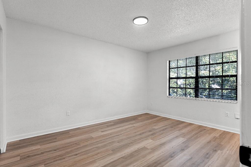 2722 Graduate Court Orlando, FL 32826 - Photo 11 of 20