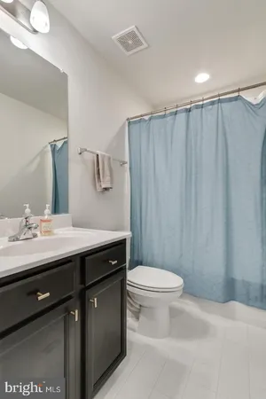 $3,475 | 16211 Coolidge Avenue, Silver Spring, MD 20906
