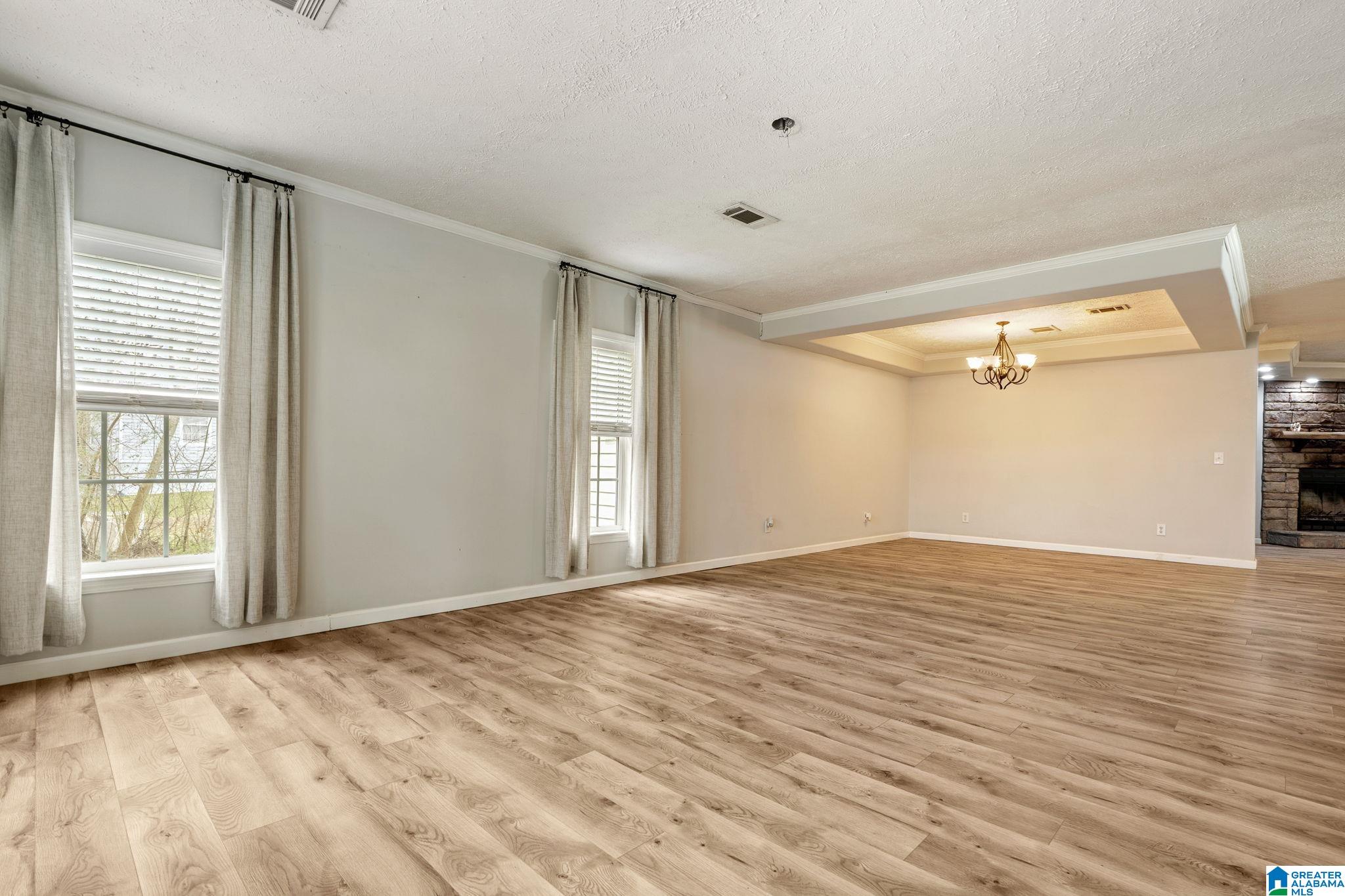 184 Maylene Lane Alabaster, AL 35114 - Photo 6 of 33