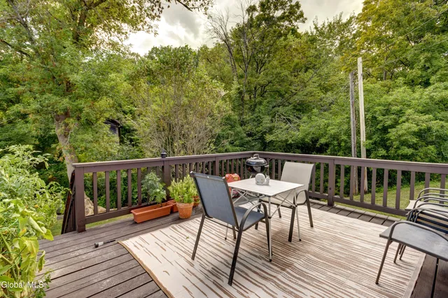 $249,999 | 1008 County Road 116, Johnstown, NY 12095