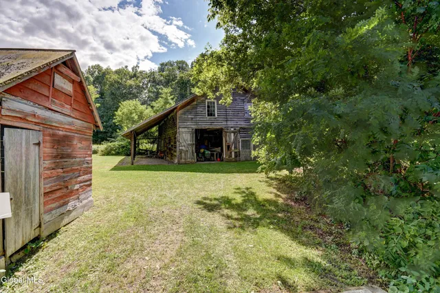 $249,999 | 1008 County Road 116, Johnstown, NY 12095