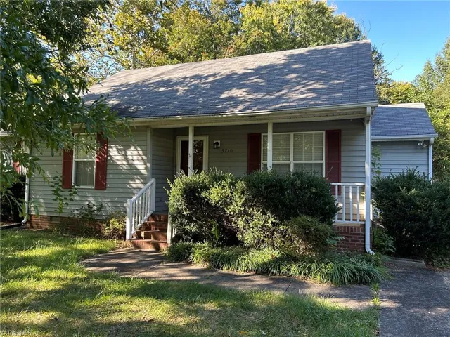 $1,700 | 5710 Country Lane, Greensboro, NC 27410