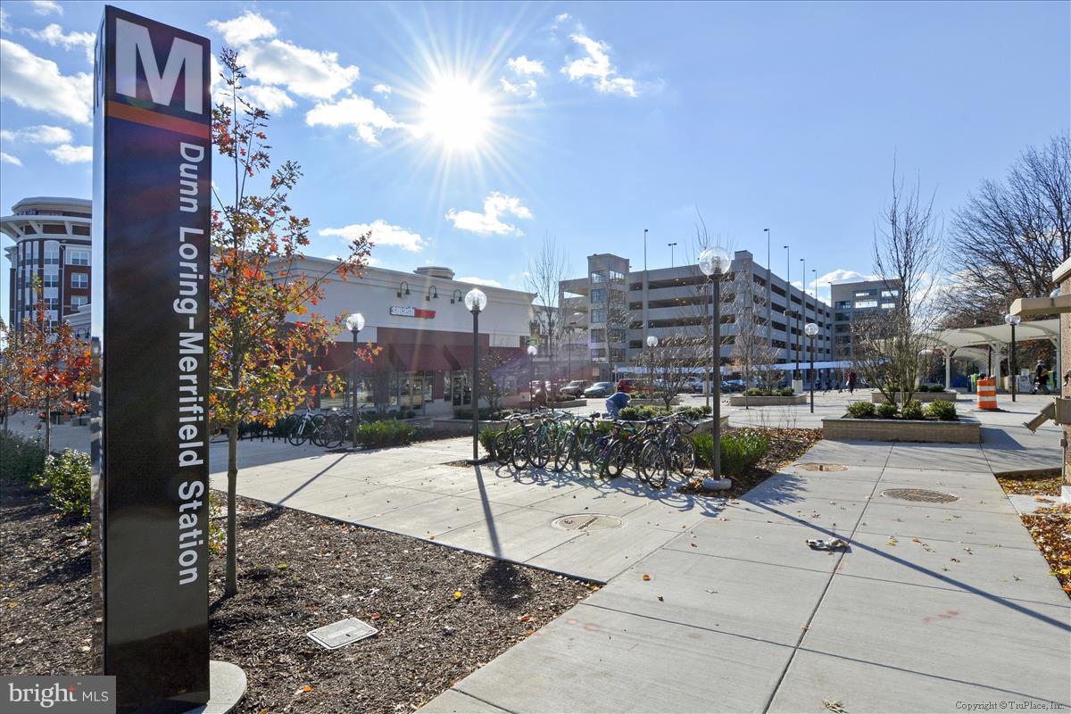 2726 Gallows Road, Unit 612 Vienna, VA 22180 - Photo 21 of 30 a view of a city with tall buildings