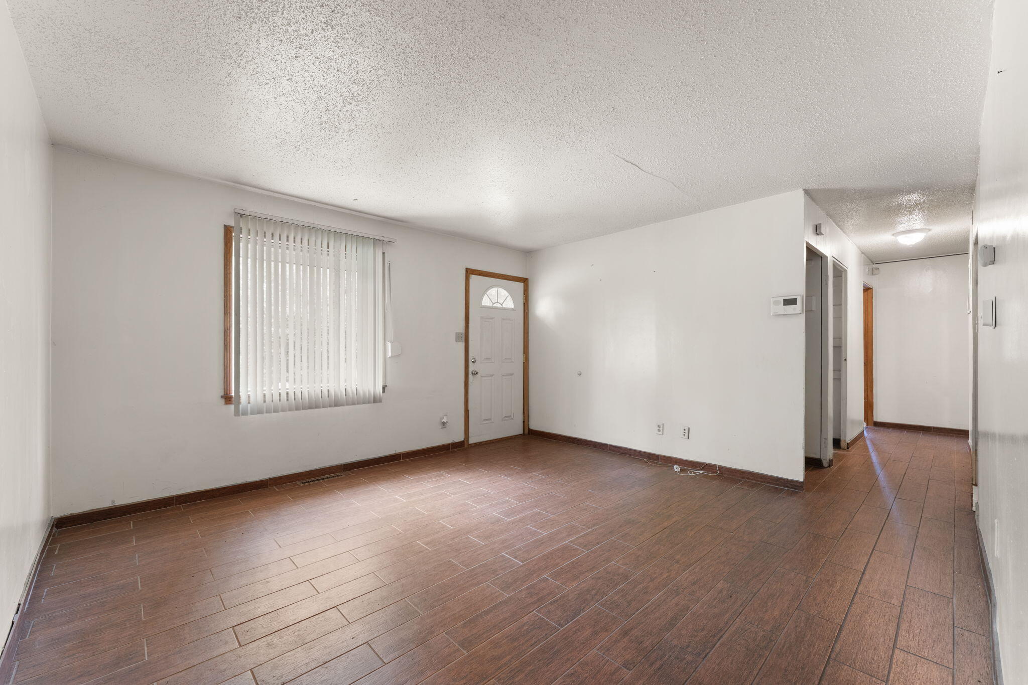 1021 Hamilton Place Gary, IN 46403 - Photo 4 of 22 2048x1365