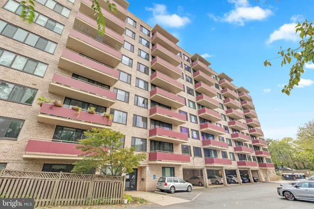 a front view of a building