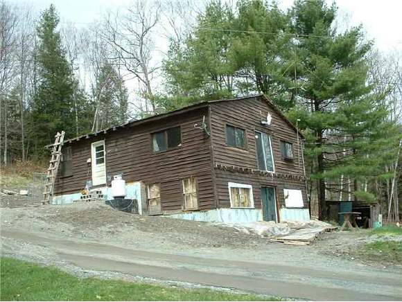 994 Dothan Road Hartford, VT 05001 - Photo 1 of 1 Gallery Image 1