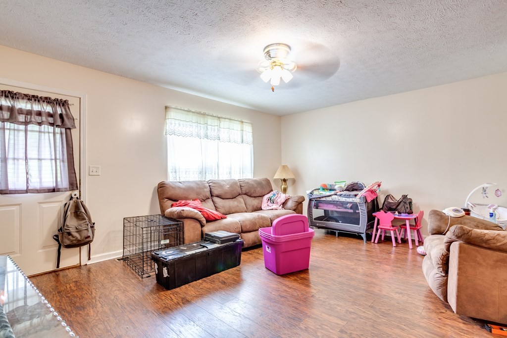 1806 Norlil Road Sevierville, TN 37876 - Photo 5 of 26 Gallery Image 5