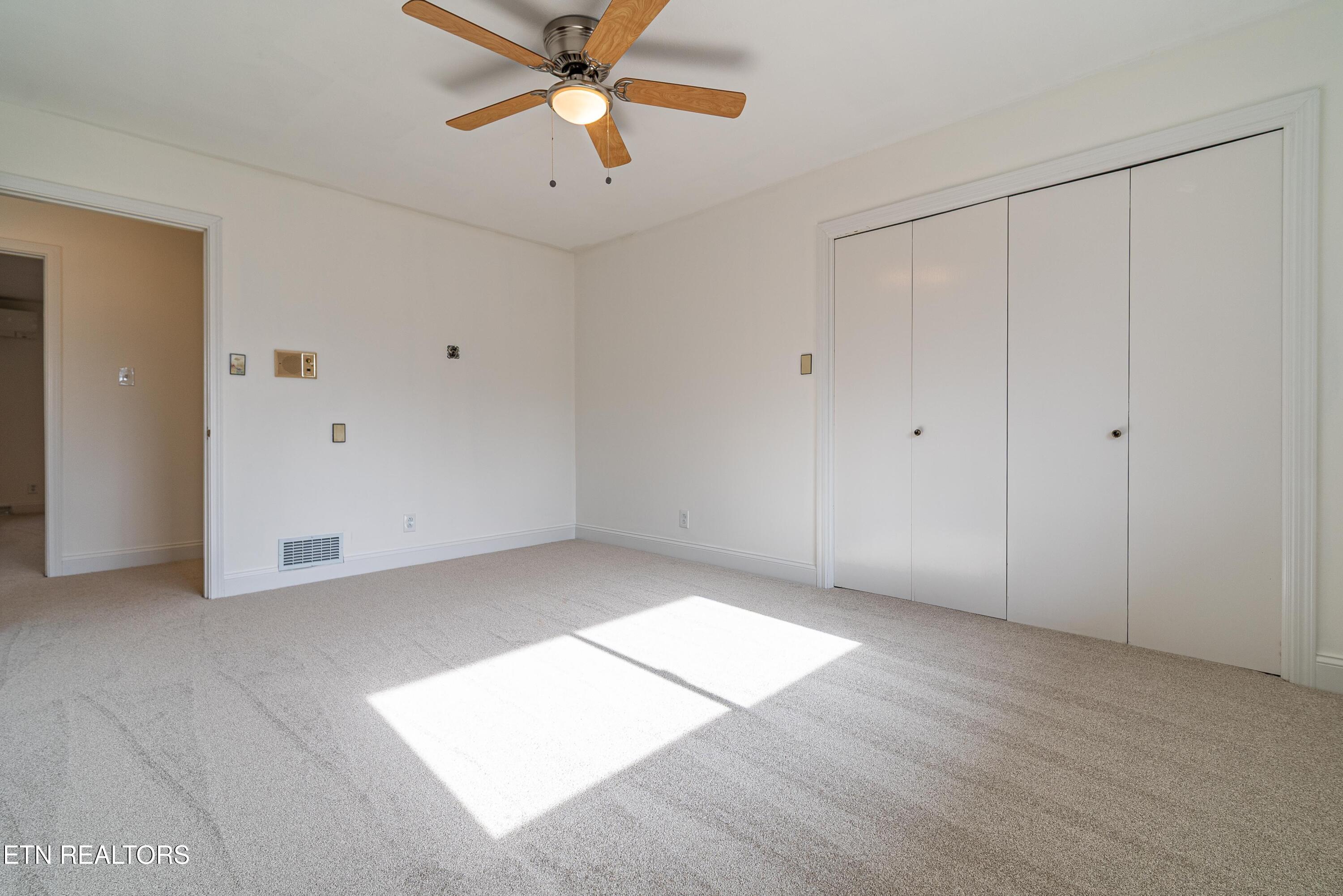 109 Baker Lane Oak Ridge, TN 37830 - Photo 23 of 37 DSC06981