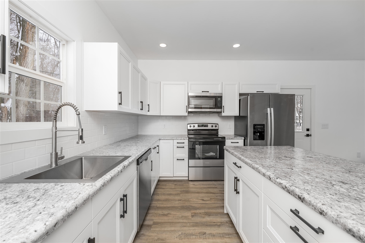 303 Middle Street Three Rivers, MI 49093 - Photo 8 of 20 Gallery Image 8