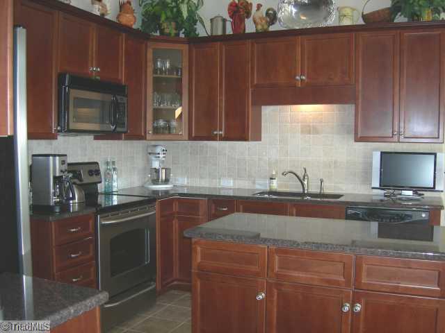 1441 Downington Road Clemmons, NC 27012 - Photo 3 of 14 Kitchen.