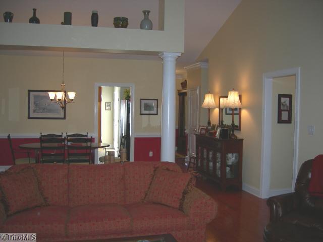 1441 Downington Road Clemmons, NC 27012 - Photo 7 of 14 Den/Family/Great Room.