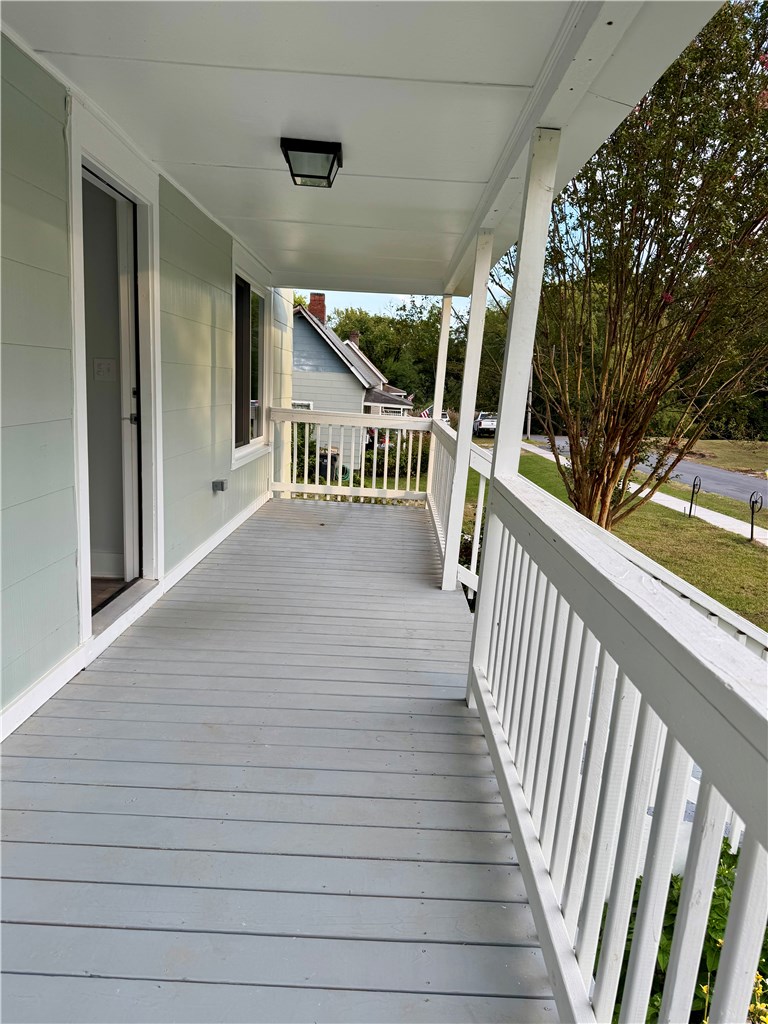 307 Mill Street Abbeville, SC 29620 - Photo 15 of 23