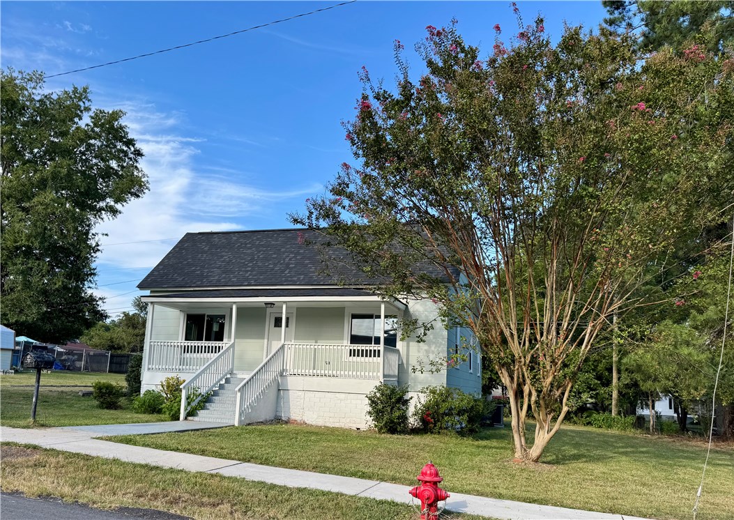 307 Mill Street Abbeville, SC 29620 - Photo 2 of 23