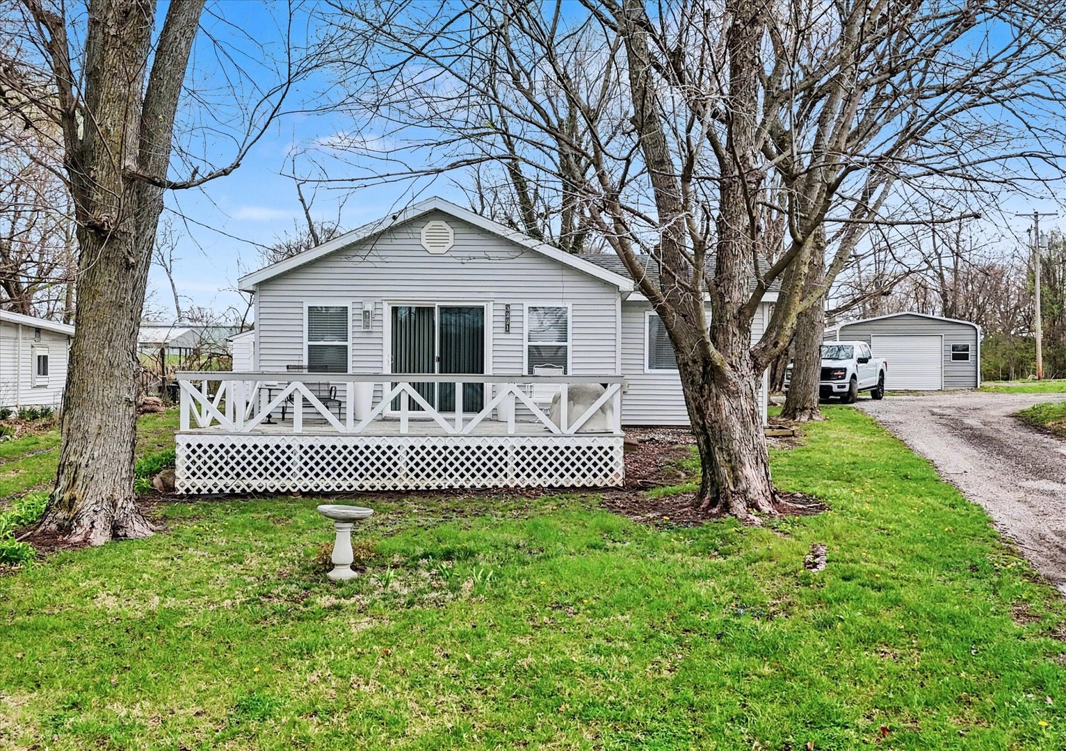 3221 East Lake Paradise Road Mattoon, IL 61938 - Photo 3 of 41