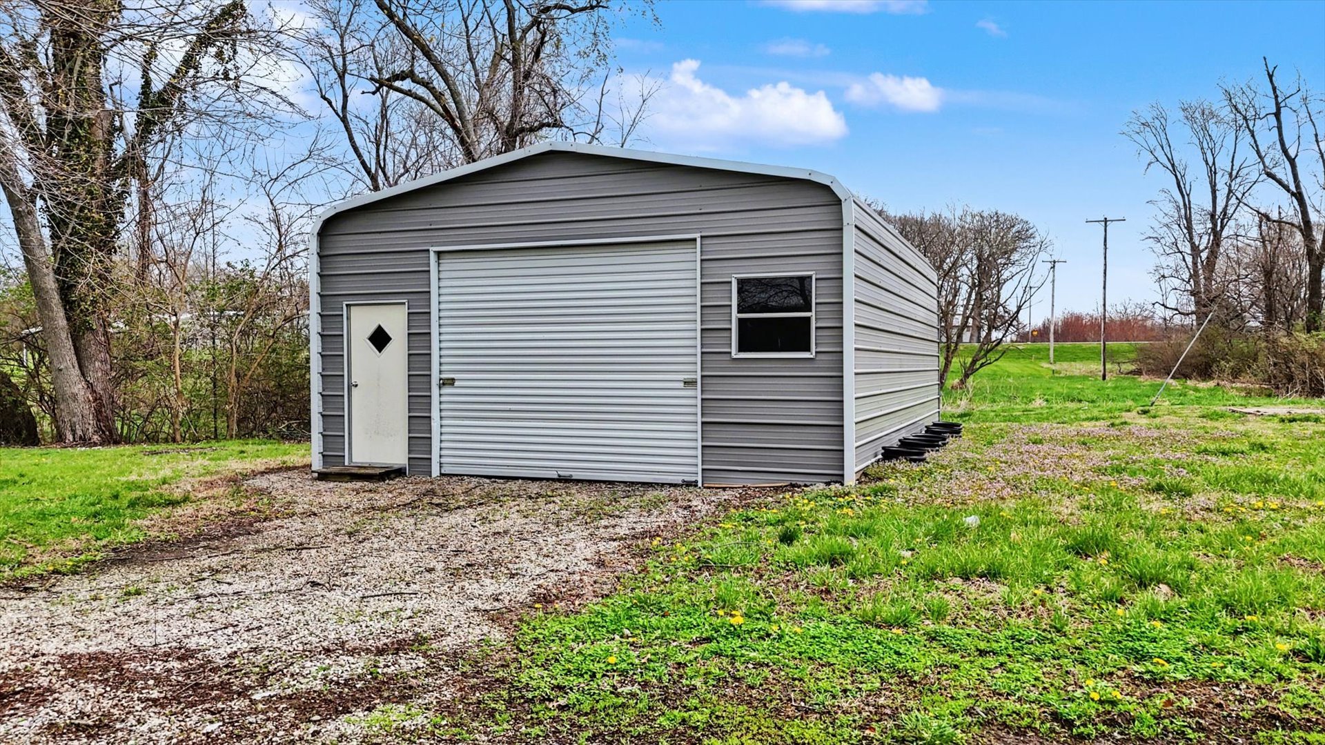 3221 East Lake Paradise Road Mattoon, IL 61938 - Photo 35 of 41
