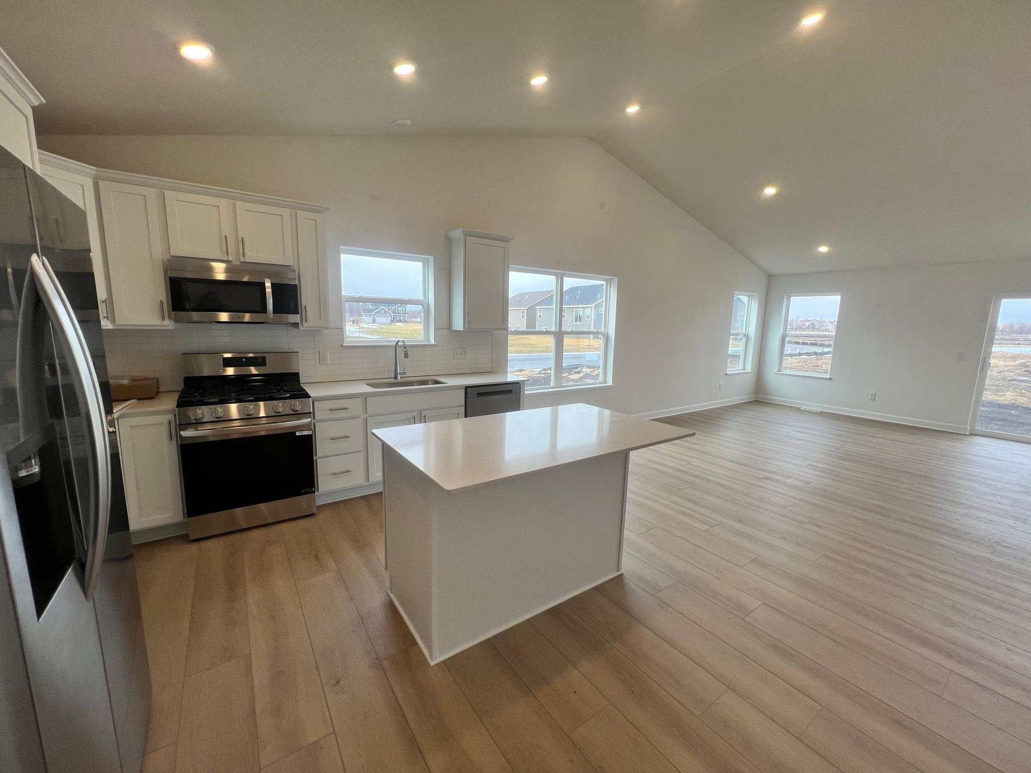 869 150th Lane Northwest Andover, MN 55304 - Photo 2 of 26