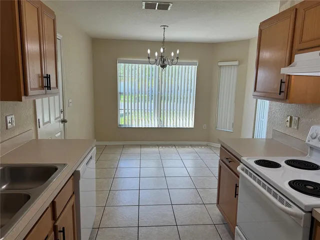 $274,900 | 1614 Turtle Rock Drive, Lakeland, FL 33803