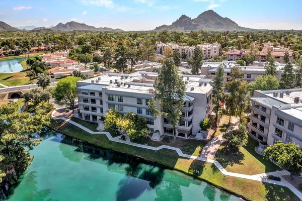 $2,000 | 5124 North 31st Place, Unit 517, Phoenix, AZ 85016