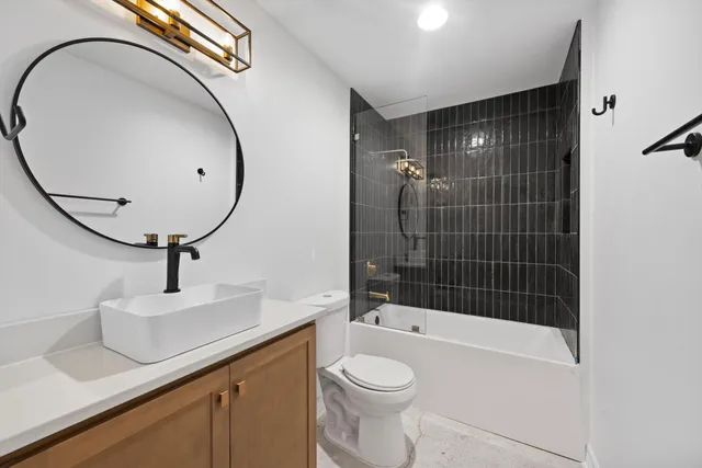 $294,000 | 117 East 7th Street, Unit 310E, Chattanooga, TN 37402