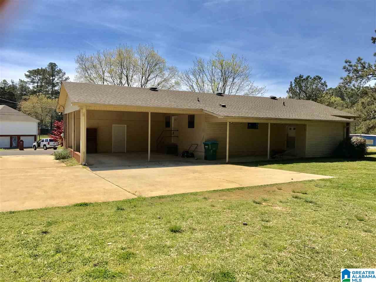 602 Magnolia Avenue Oneonta, AL 35121 - Photo 3 of 16