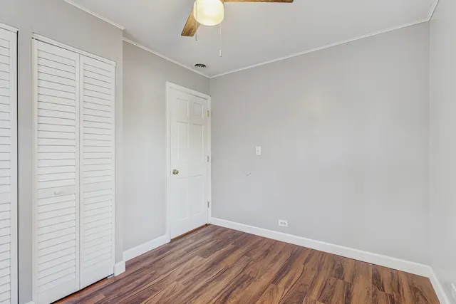 $320,000 | 8 Timber Trail, Streamwood, IL 60107