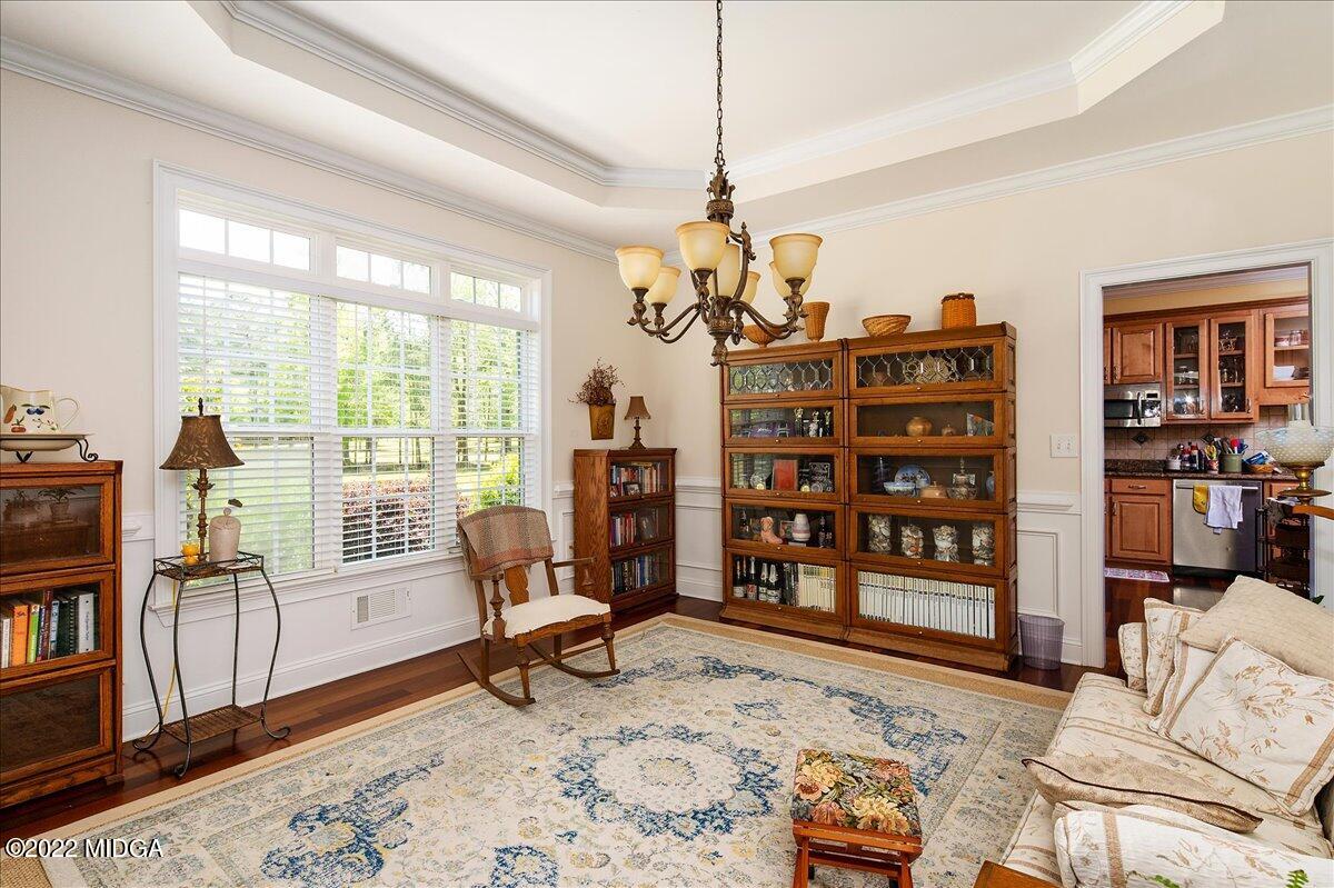 146 Lower Simmons Road Macon, GA 31220 - Photo 7 of 43 a view of a livingroom with furniture