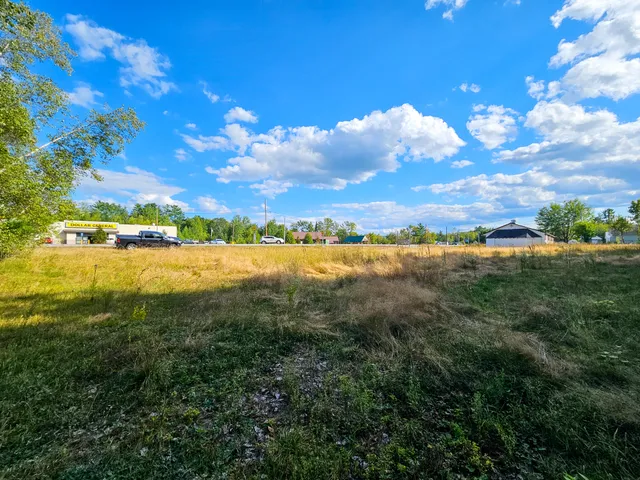 $99,999 | 2 & 4 Wilton Me 04294, Wilton, ME 04294